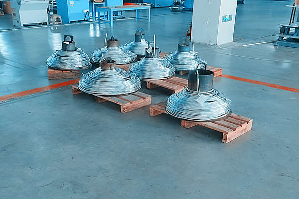 2025年焊锡球价格波动解析：新国标下的行业洗牌与采购策略