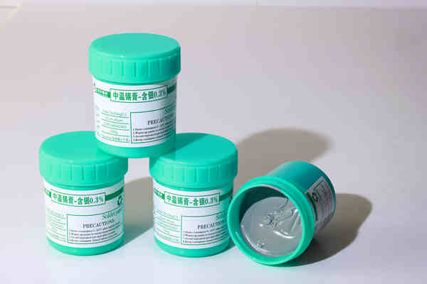 无铅锡膏：电子制造业的绿色血脉，2025年为何更不可或缺？【锡锌丝】