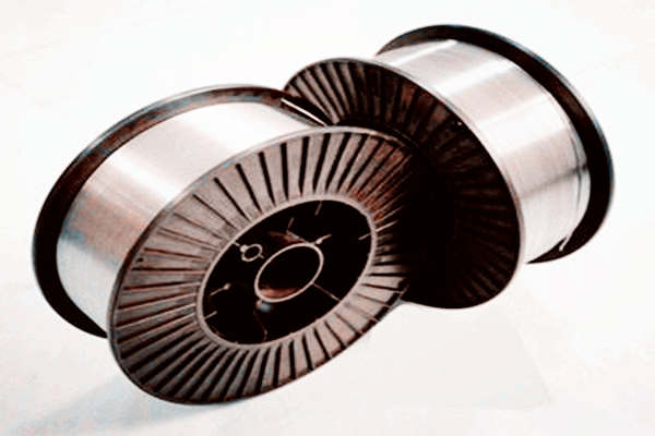 当前锌丝的历史低价是多少？一场关于金属市场波动的深度剖析